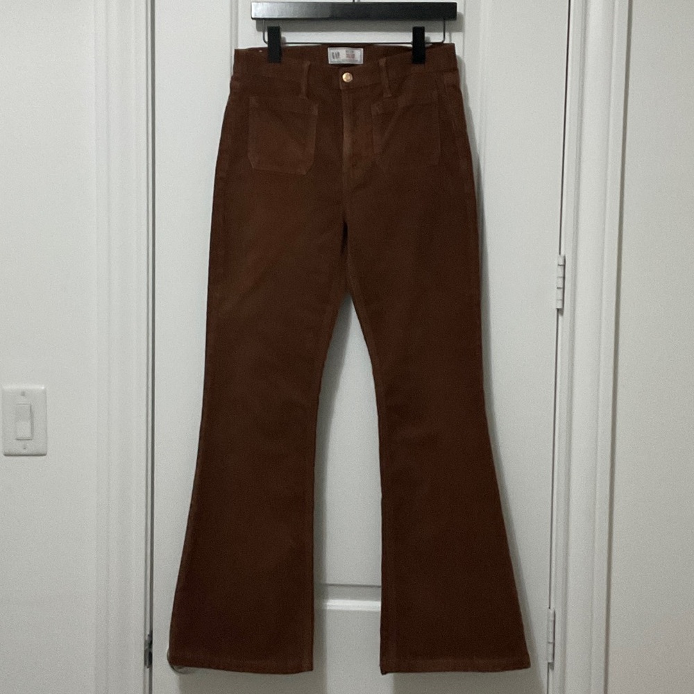 GAP Women’s 70’s Flare High Rise Corduroy Rust Pants SZ 28/6R Pre-owned